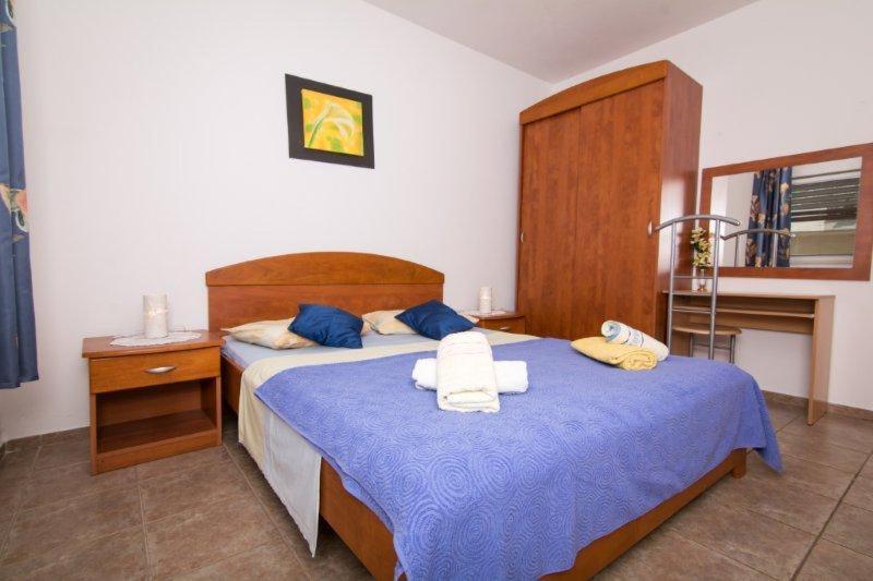 Apartments Jasna Trogir Bagian luar foto