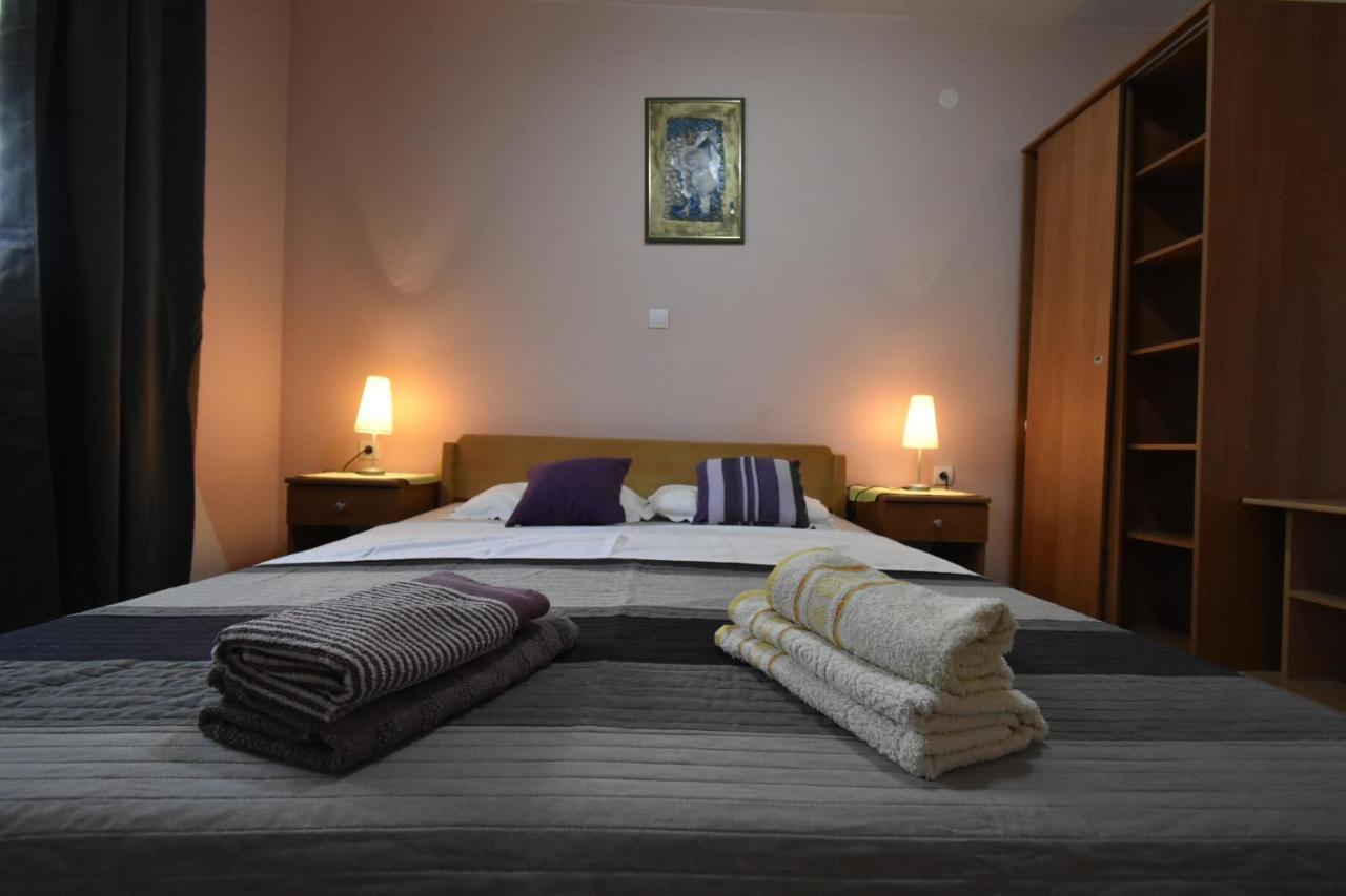Apartments Jasna Trogir Bagian luar foto