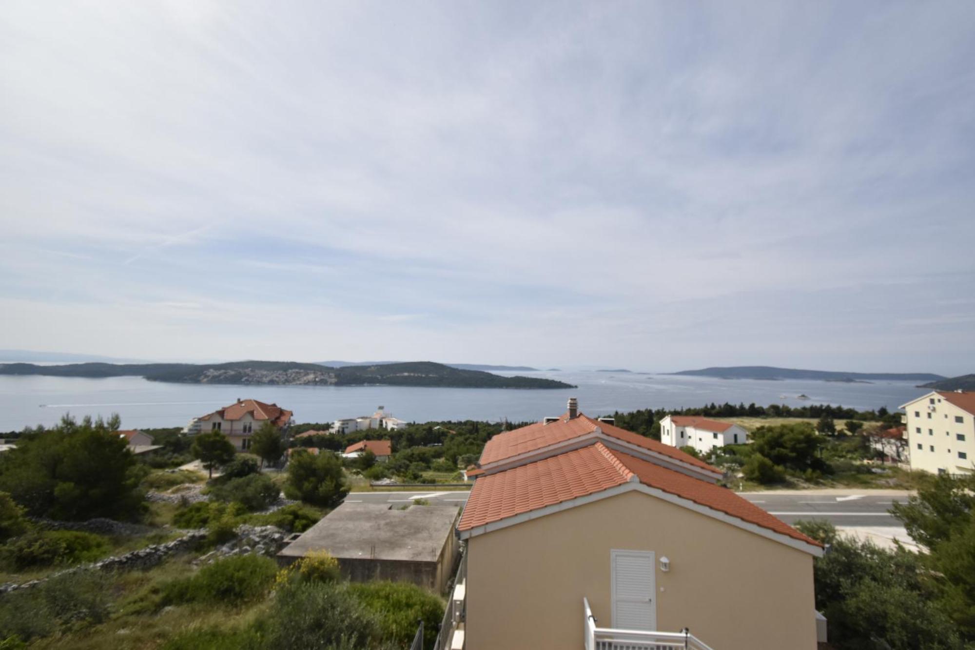 Apartments Jasna Trogir Bagian luar foto