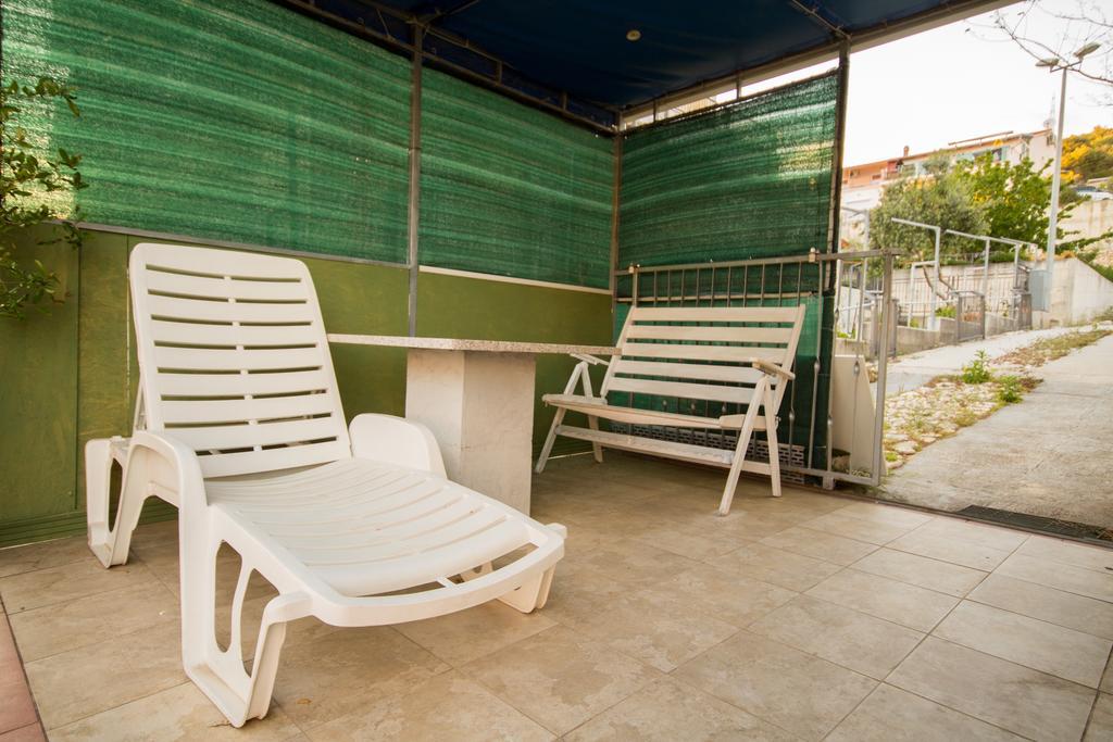 Apartments Jasna Trogir Bagian luar foto